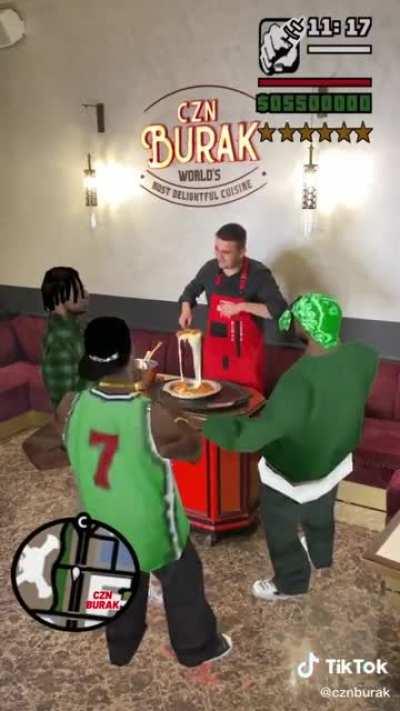 Czn Burak Grove Street'e dükkan açmış