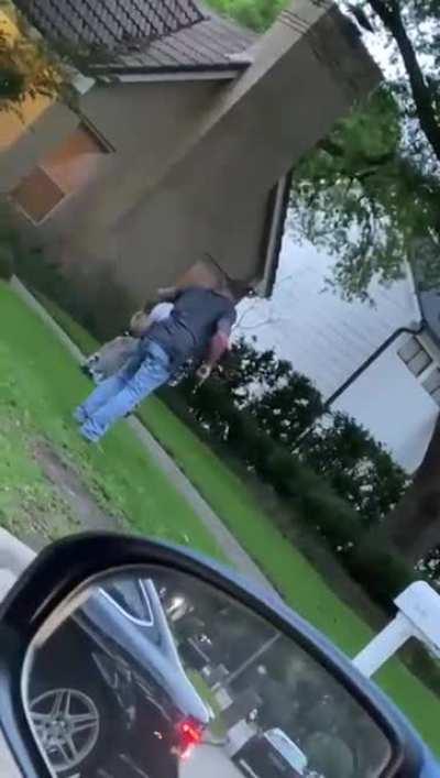 How people should treat Pit Bull owners...