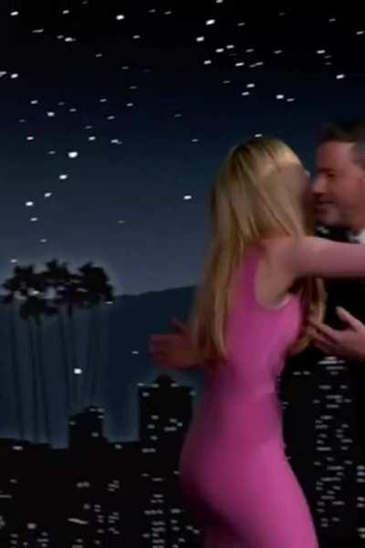 Elle Fanning and her perfect ass