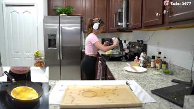 La cocina debería ser eterna (video viejo)