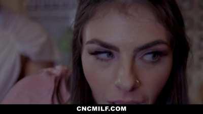 Goddess of Love Teaches Her Apprentice About Freeuse!