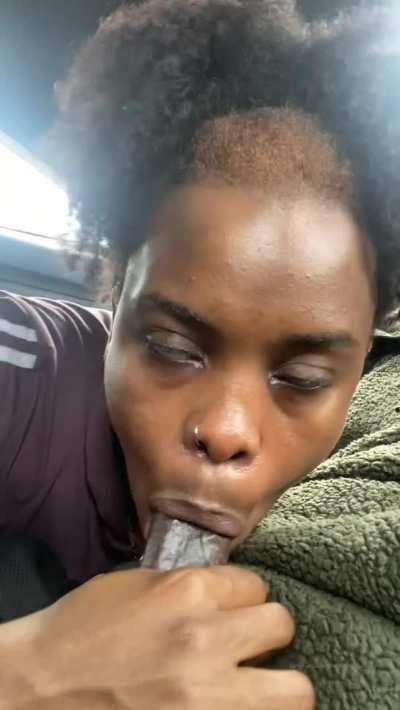 GOAT🐐beautiful ebony loves getting warm facial💦 Her 11.97 GB Collection {BJ & X-TAPES} in Comments 👇