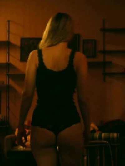 Jennifer Lawrence has a great ass