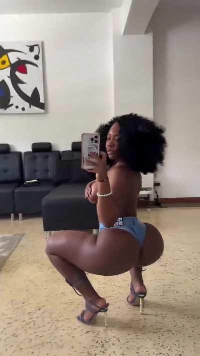 I would love a tough guy 🥹