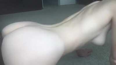 Hello all!! I miss posting gifs so I’m trying to figure out redgifs. I’d love you all if you let me know whether the gif works for you!! 💞💞💞