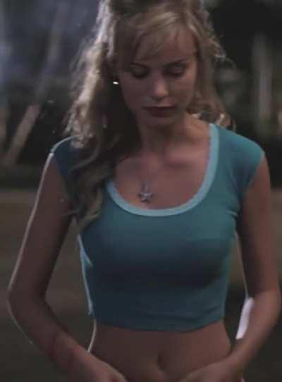 Brie Larson (House Broken - 2010)