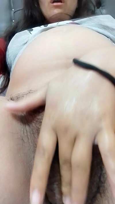 Yummy yummy juicy hairy pussy for you!