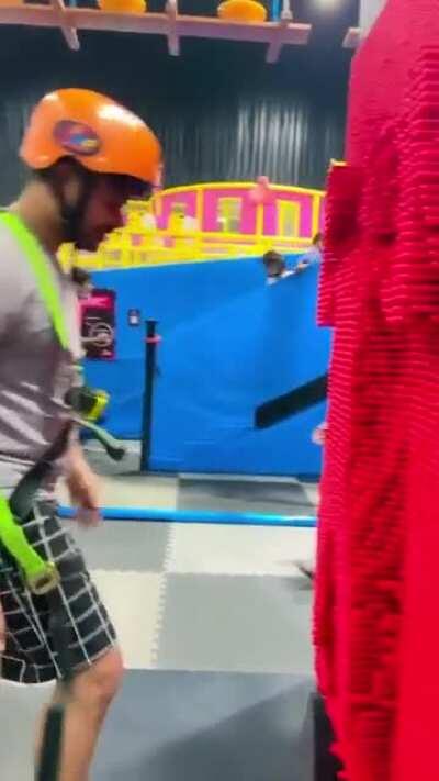 Friends fuck you over!