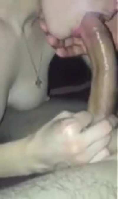 Girlfriend Does a Deepthroat