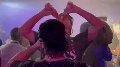 [Highlight] [Highlight] Max Scherzer and Austin Hedges share a moment