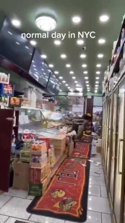 destroys store, destroys self