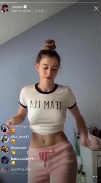 Lea Elui Ginet jiggly