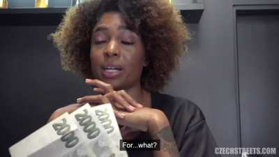 Luna Corazon, Cash convinces haircutter to provide extra close trim...