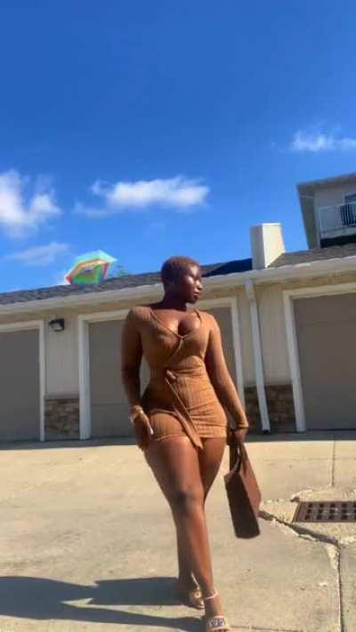 Don't sleep, wake up 😵🍑