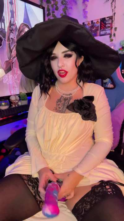 Come take a seat in my lap fuck toy, I wanna hear you whimper for me