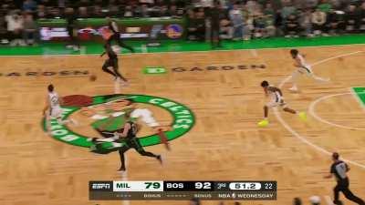 [Highlight] Jaylen Brown on his lob to Sam Hauser: “We locked eyes and I said fuck it.”