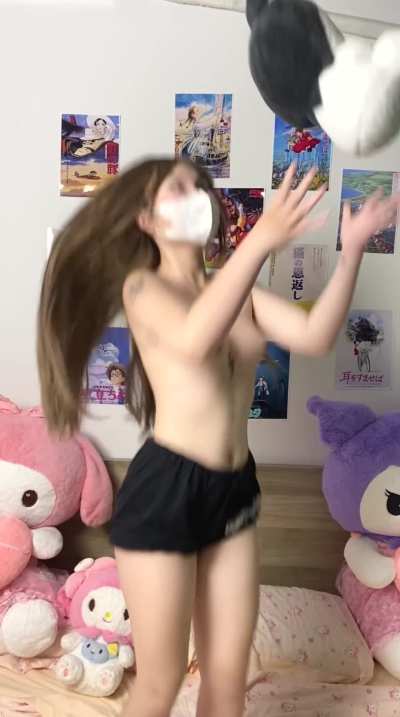 I have an idea.. how about Netflix and chill on our first date but instead of chill.. let's fck