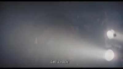 Playing as Gunner and hearing a swarm warning be like...