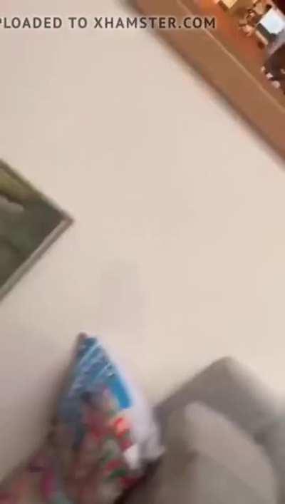 what he do to her?😂🥴