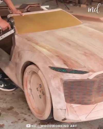 Vietnamese dad built her daughter a fully operational car for 1 year bday