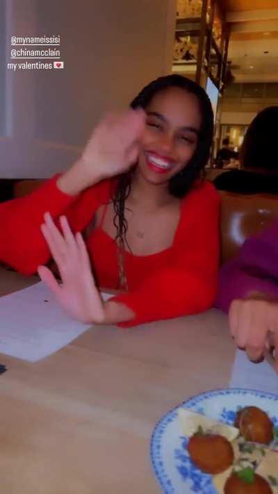 Seirra,China and Lauryn McClain [Thrii]