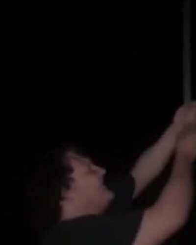 This is how a charged creeper is made