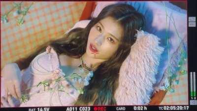 230121 Sana Instagram Update - “🌕🌖🌗🌘🌑”