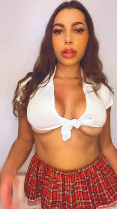 I'm a naughty student who needs to be punished 😈 💦