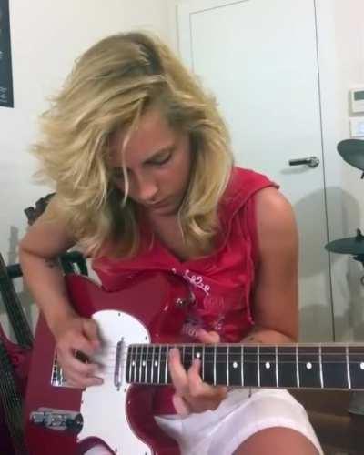 Kills it . Better with sound on.