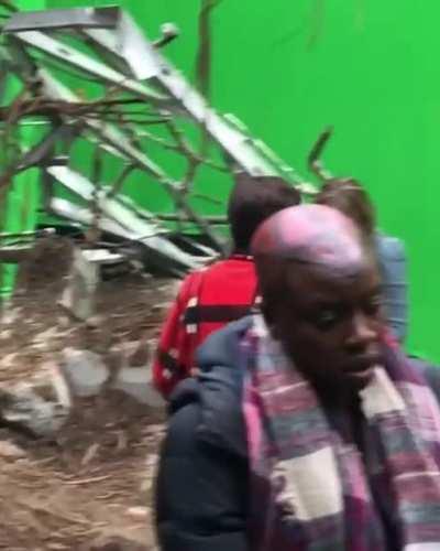 A throwback to Chris Pratt cherishing a moment with the whole cast on Avengers Endgame set!