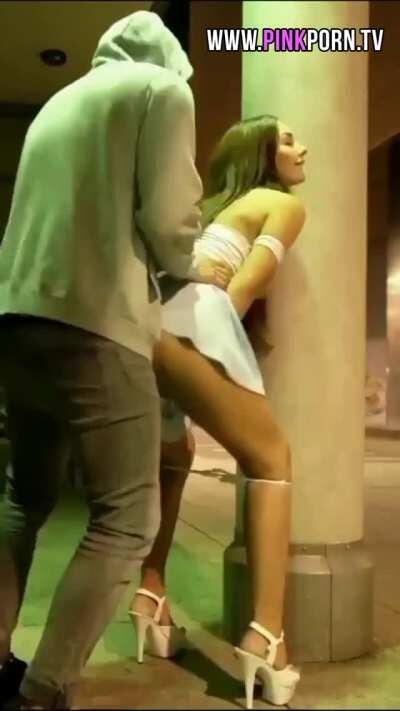 Public Blowjob And Fuck