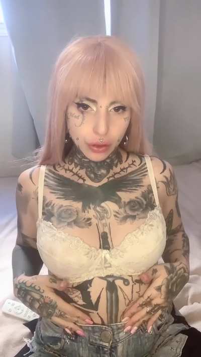 Tattoed girls are the best