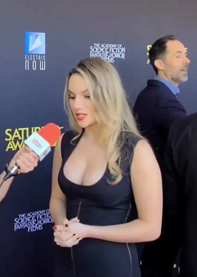 Dafne being interviewed at the 52nd Annual Saturn Awards, 2/2/25