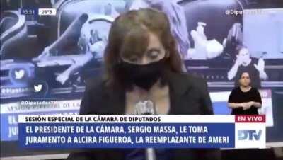 Que vuelva el chupatetas por el amor de Dios!