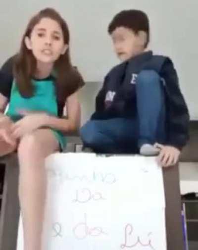 EscorreguEeEeEiIiIi (PT-BR)