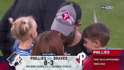 [Highlight] Bryce Harper celebrates his first trip to the NLCS with his family