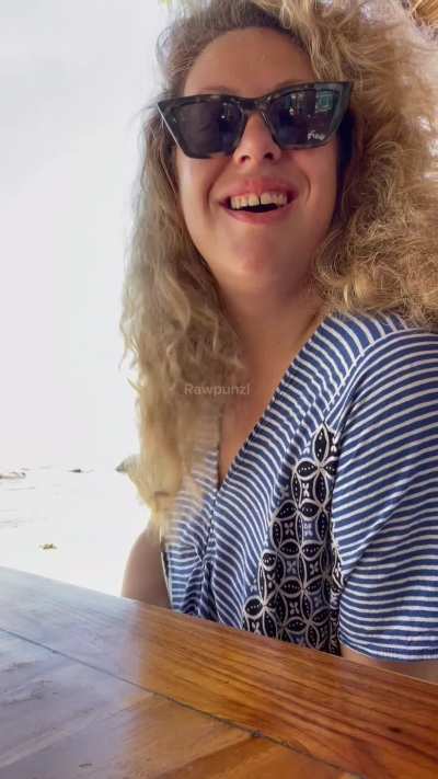 Hairplay at one of the most beautiful places I’ve ever been — paradise really does have good lighting 💕🌊