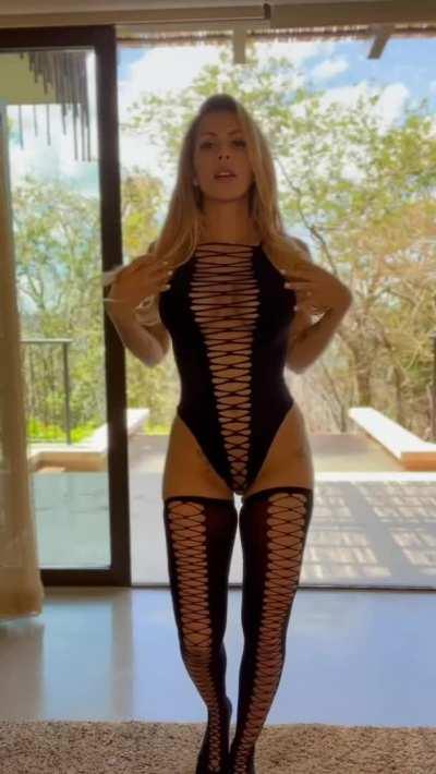 😈 Foreplay...mmm... Striptease Better for Tonight 😈 (f)