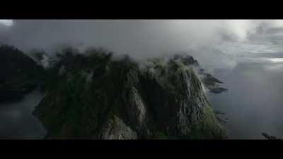 Does anyone understand this nasheed and can translate / explain?