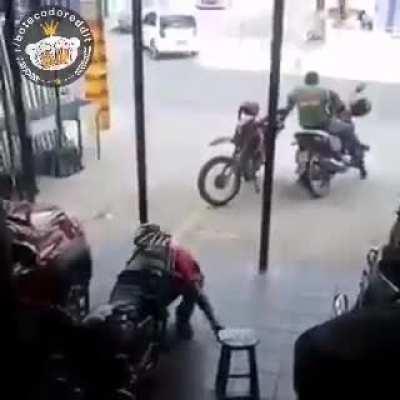 Imagens fortes de um roubo a banco