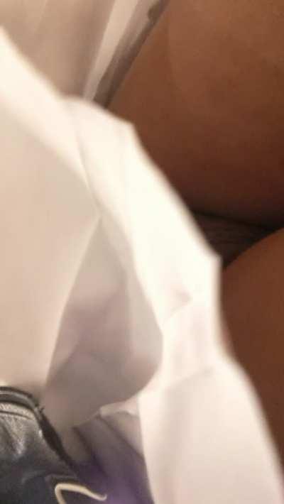 Would you like me to flash you at the mall