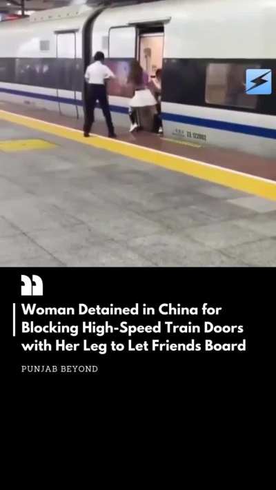 This woman in China held up a high speed train departure to let her late running friends board friends