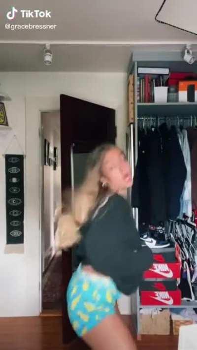GraceBressnerTikTok - Video #6421