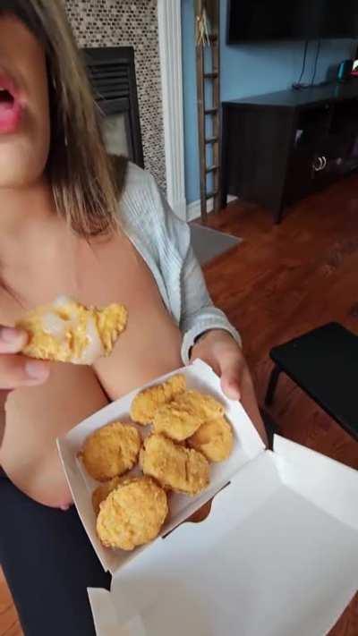 cum covered MCnuggets... yep! im lovint it