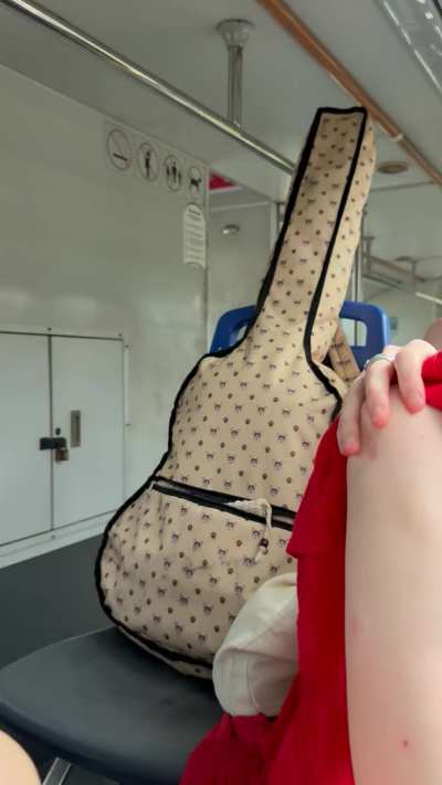 Like a rockstar I show you all my talent