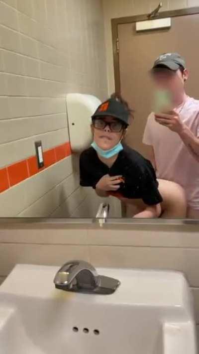 I got fucked at work and just had to send the clip to my boyfriend stuck at home.