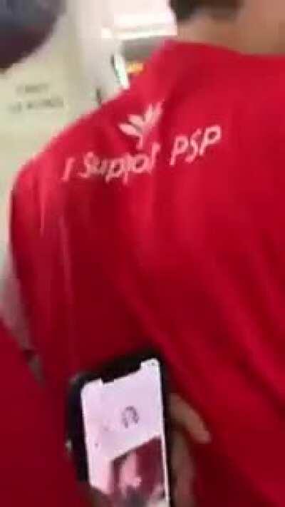 Random Uncle Berating Lee Hsien Yang During Walkabout