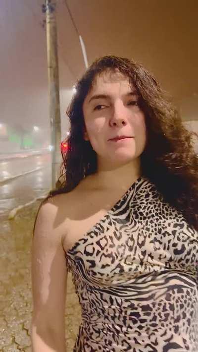 Would you suck me outside in the rain?