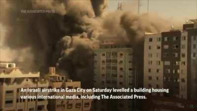 1 year ago today, the Israeli army bombed the Associated Press & Al Jazeera building in Gaza. A few days ago, Whitehouse spokesman Ned Price was asked if the US government no longer had any concerns about Israel's rationale for the bombing. Price resp