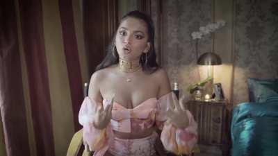 I could listen to her talking all day (MIC)